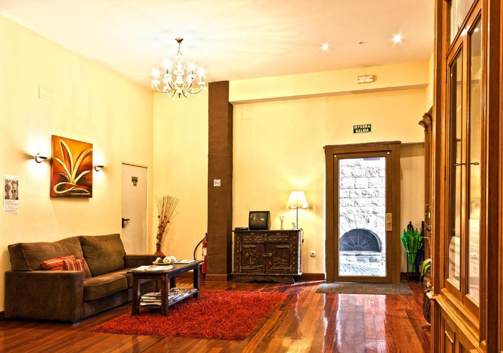 Hotel Itxas Gain Getaria Bagian luar foto