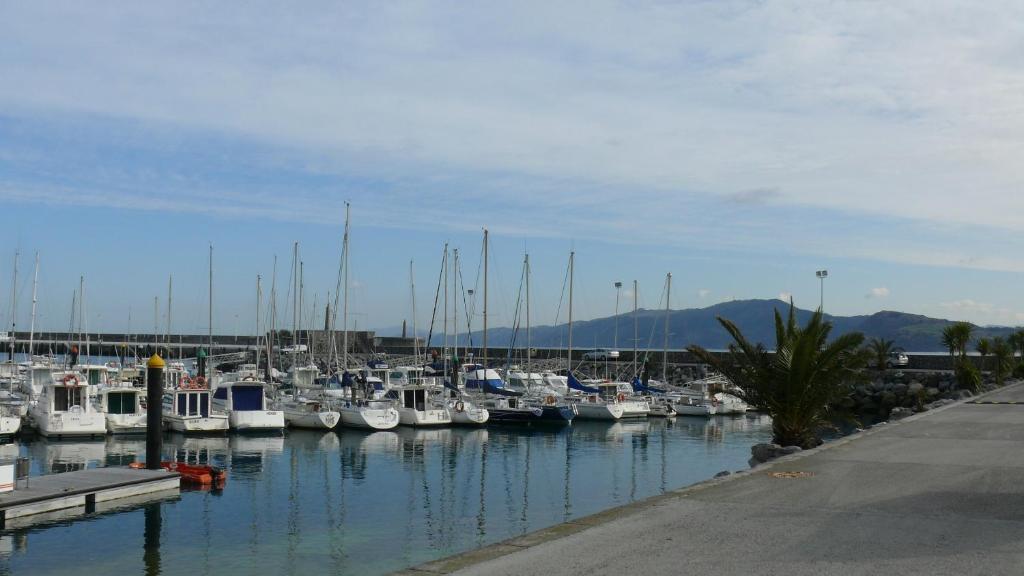 Hotel Itxas Gain Getaria Bagian luar foto
