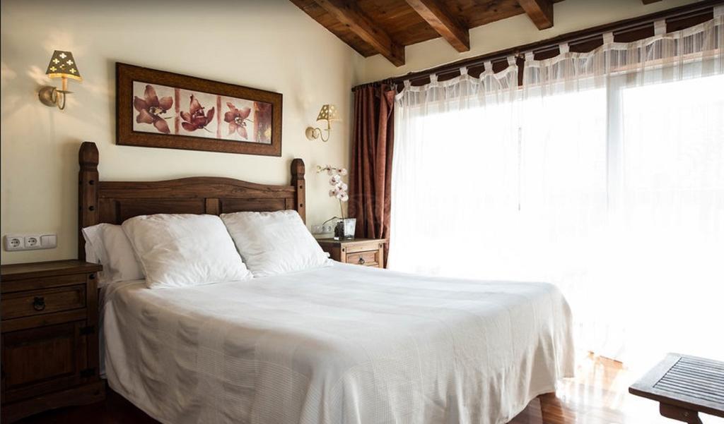 Hotel Itxas Gain Getaria Bagian luar foto