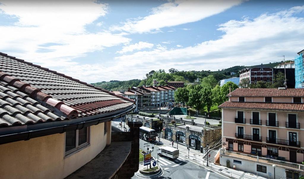 Hotel Itxas Gain Getaria Bagian luar foto